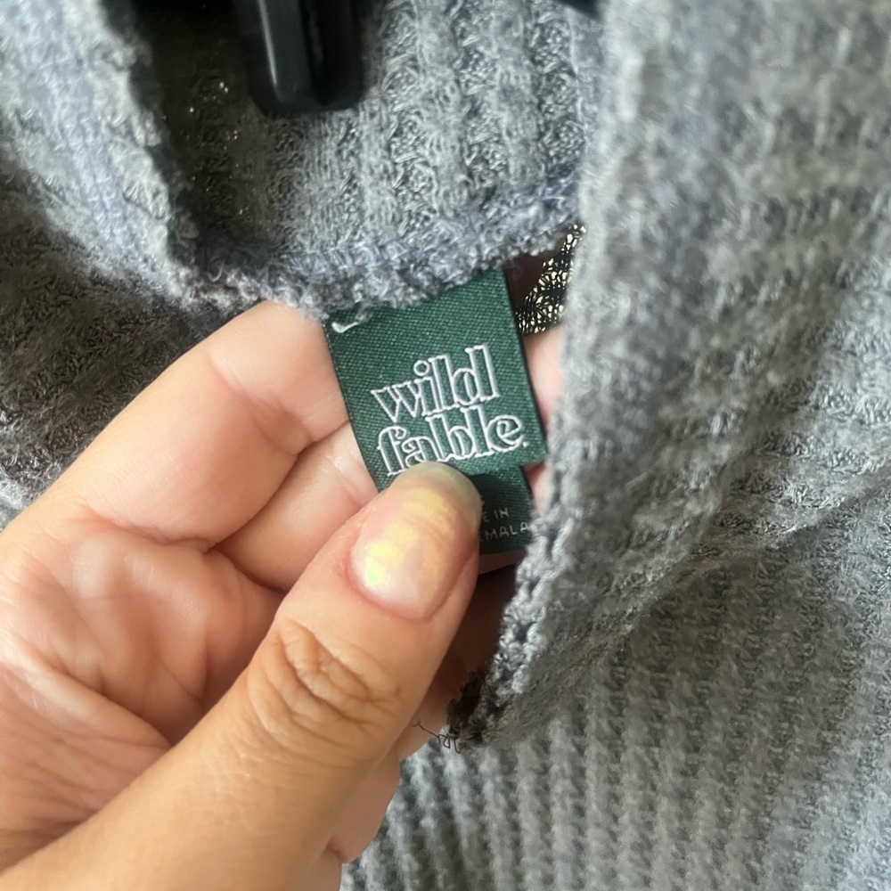 Wild Fable Ribbed Gray cropped Turtleneck Sweater - Picture 5 of 7